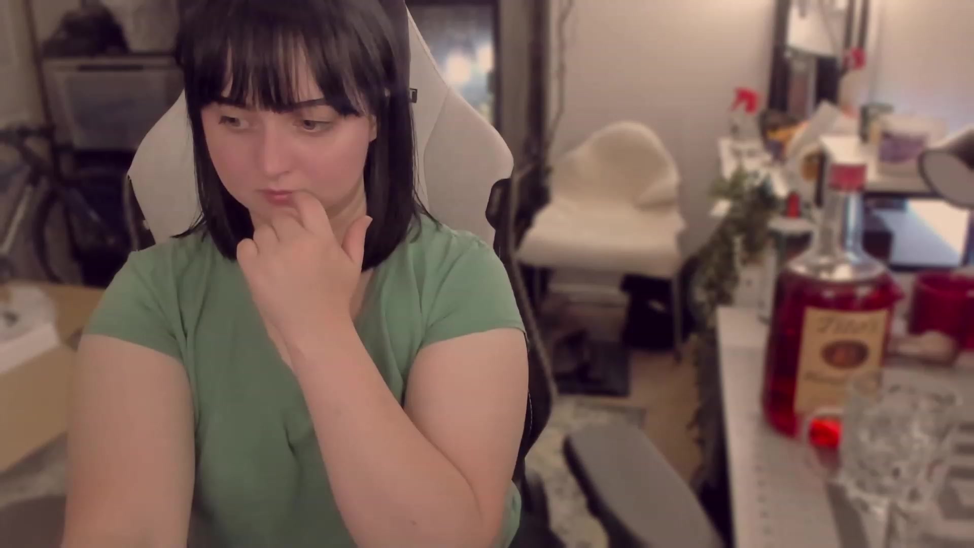 Gallery image thumbnail from Squiggy's myfreecams stream on, 05/23/2023, 22:15 image 11 of 20