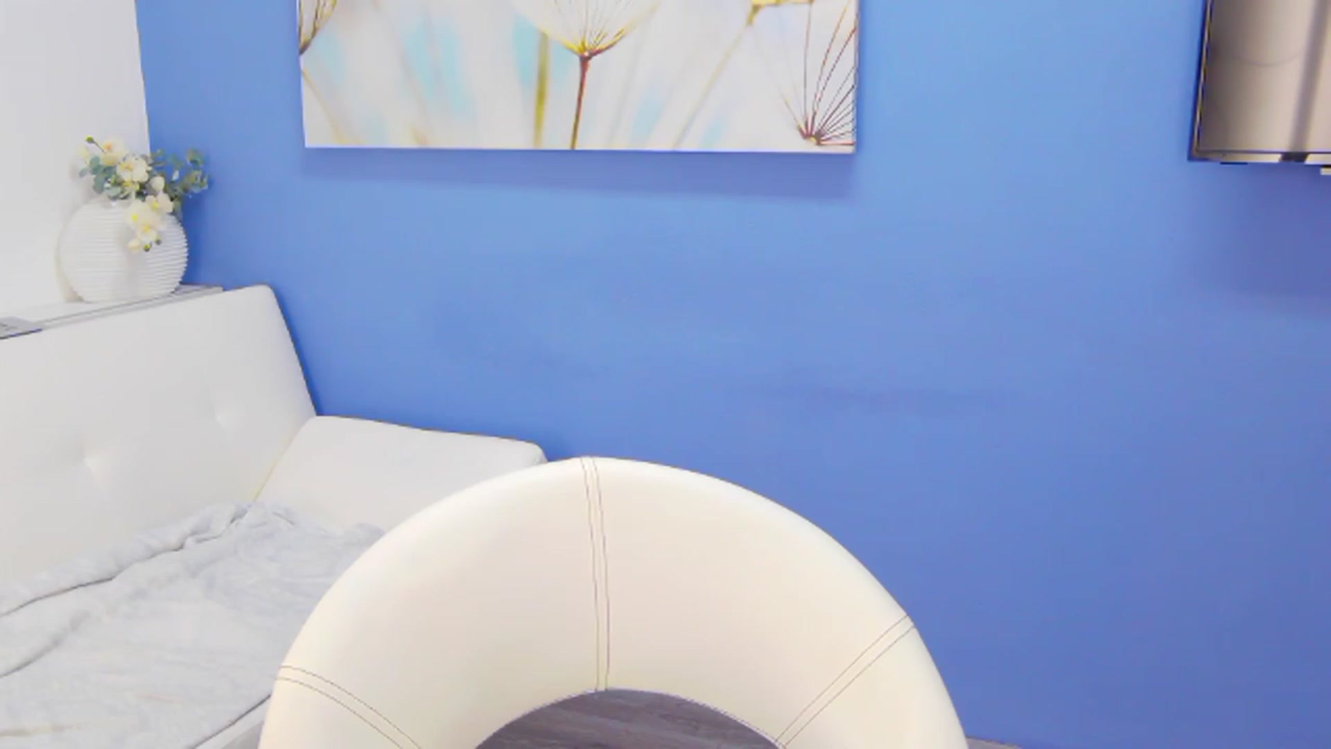 Gallery image thumbnail from Squirrel_MFC's myfreecams stream on, 12/01/2022, 08:11 image 13 of 20