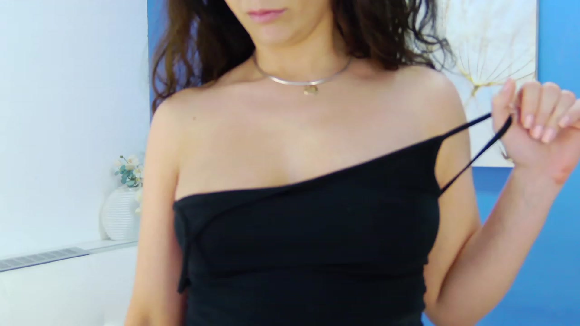 Gallery image thumbnail from Squirrel_MFC's myfreecams stream on, 12/04/2022, 23:59 image 15 of 20