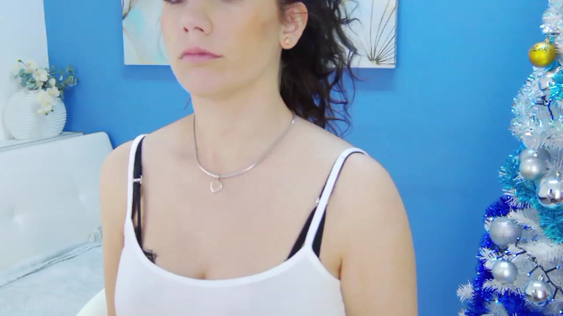 Gallery image thumbnail from Squirrel_MFC's myfreecams stream on, 12/05/2022, 23:44 image 5 of 20