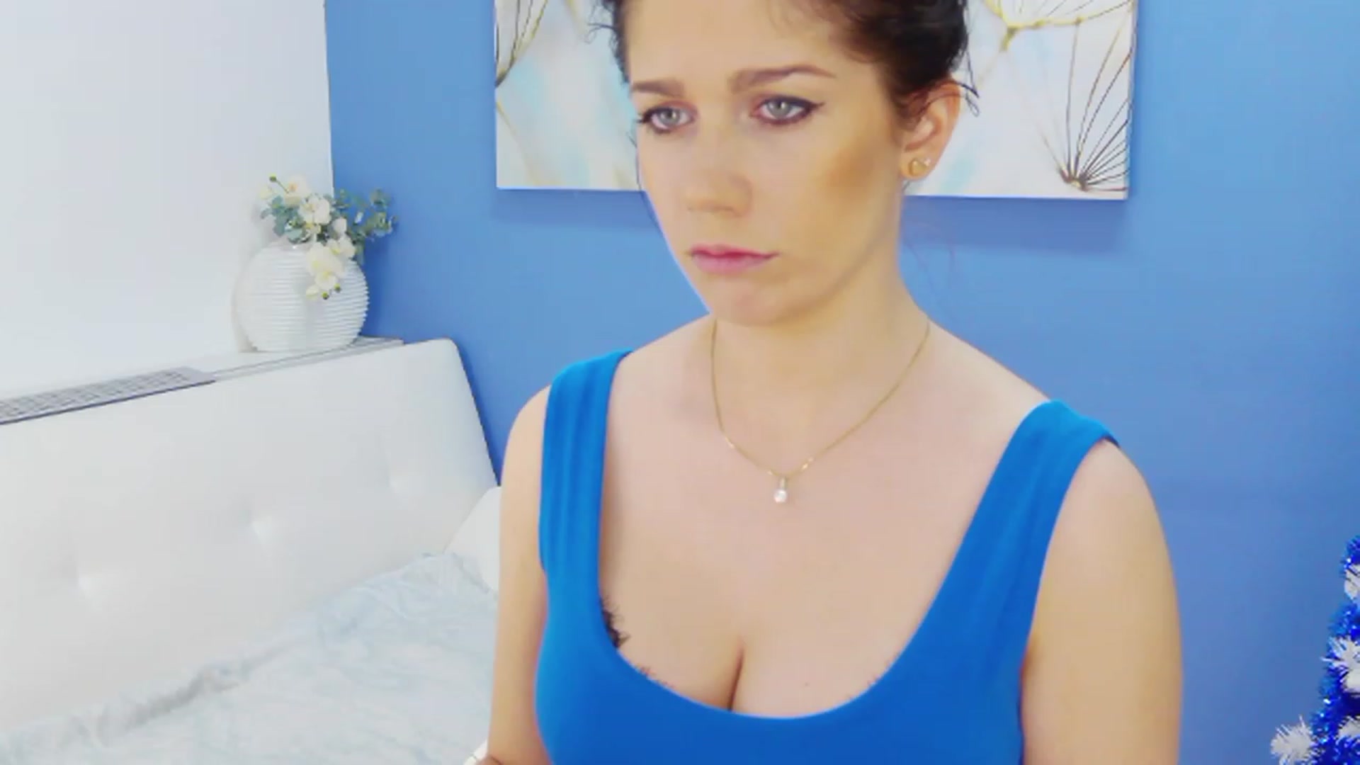 Gallery image thumbnail from Squirrel_MFC's myfreecams stream on, 12/06/2022, 20:53 image 18 of 20
