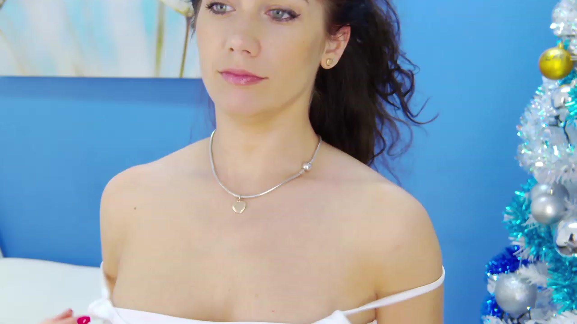 Gallery image thumbnail from Squirrel_MFC's myfreecams stream on, 12/08/2022, 19:57 image 13 of 20