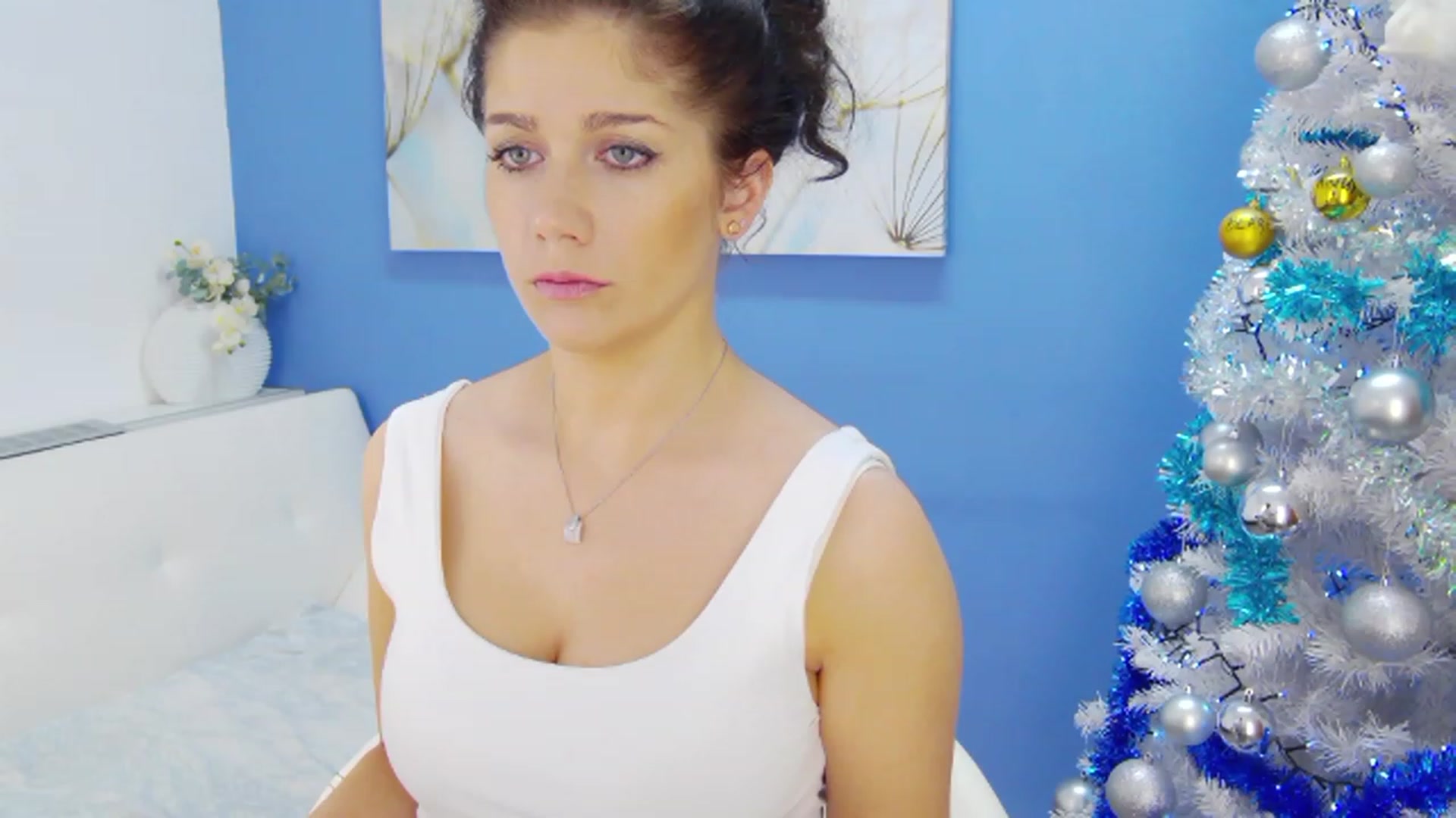 Gallery image thumbnail from Squirrel_MFC's myfreecams stream on, 12/09/2022, 22:23 image 11 of 20
