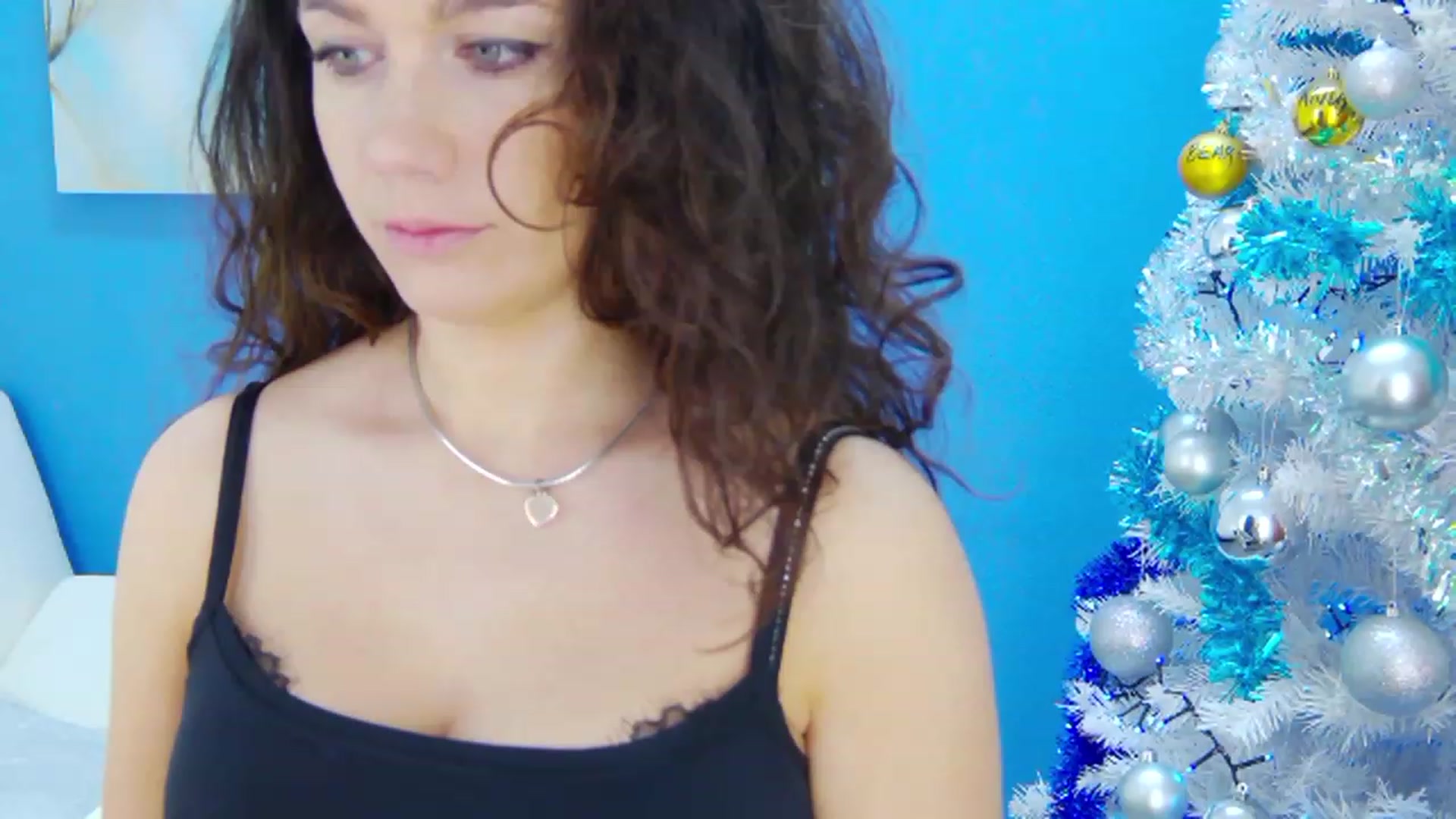 Gallery image thumbnail from Squirrel_MFC's myfreecams stream on, 12/10/2022, 22:17 image 17 of 20