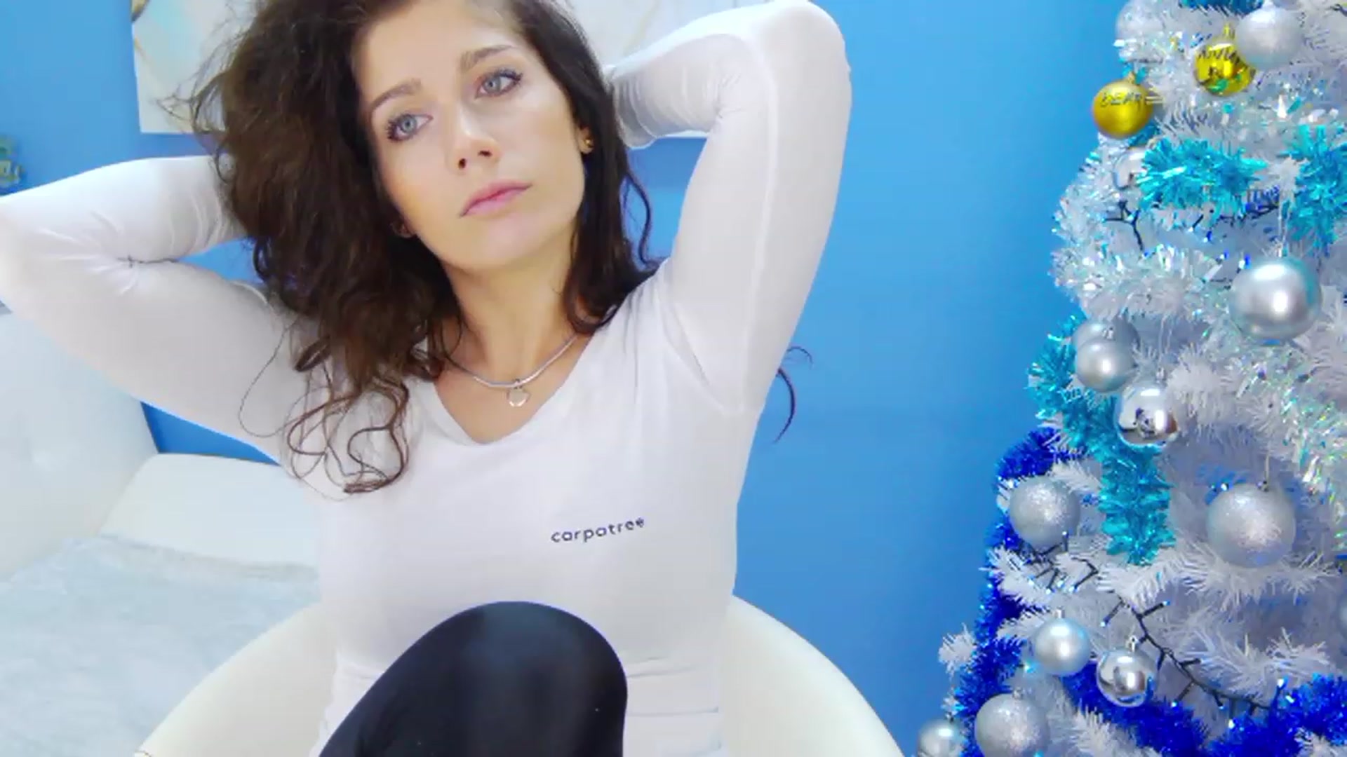 Gallery image thumbnail from Squirrel_MFC's myfreecams stream on, 12/11/2022, 23:08 image 11 of 20