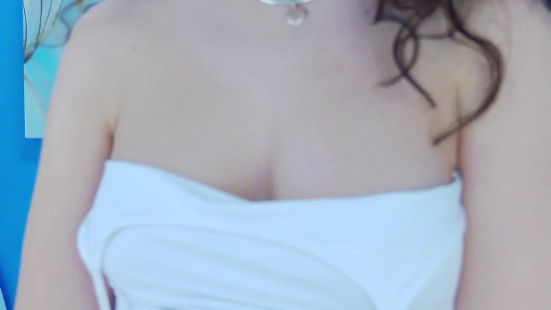 Gallery image thumbnail from Squirrel_MFC's myfreecams stream on, 12/17/2022, 23:37 image 5 of 20