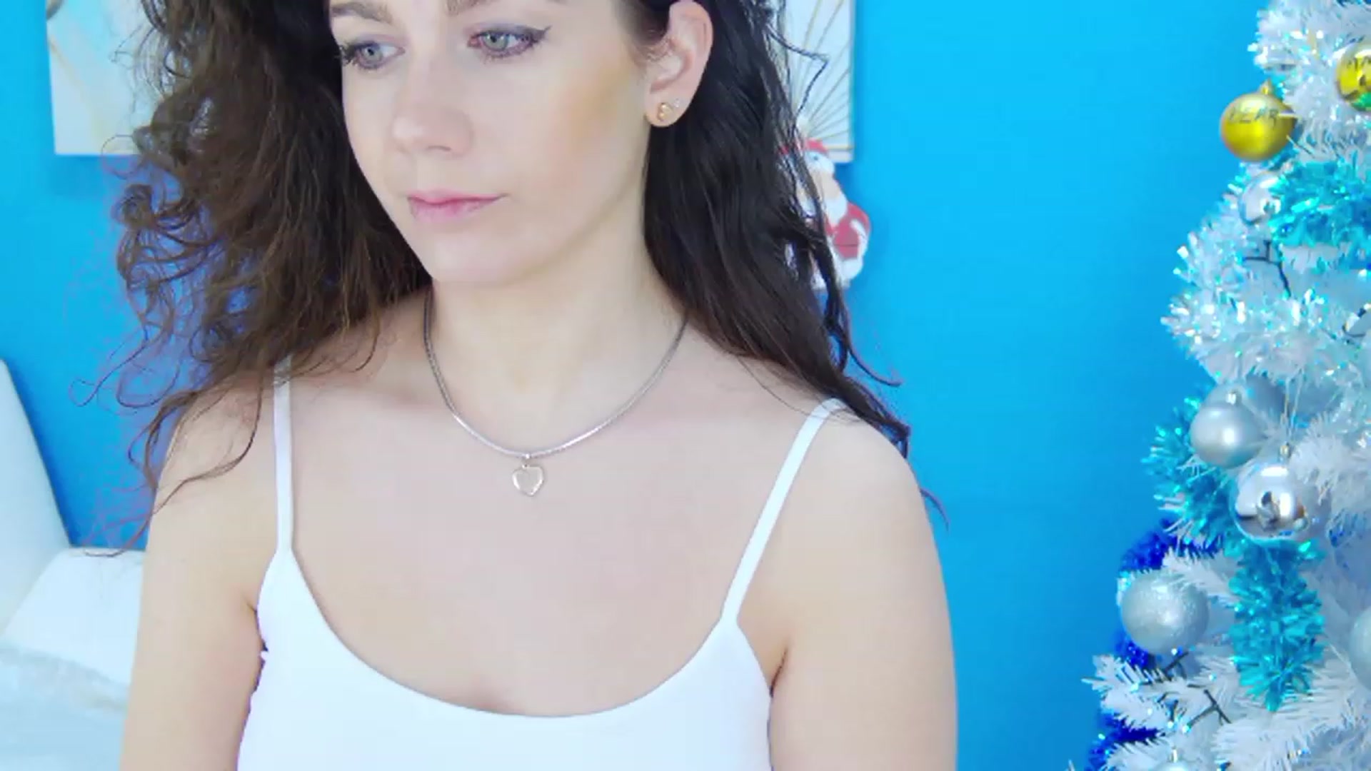 Gallery image thumbnail from Squirrel_MFC's myfreecams stream on, 12/17/2022, 23:37 image 13 of 20