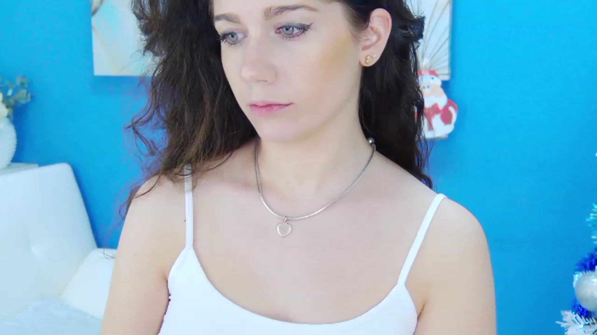 Gallery image thumbnail from Squirrel_MFC's myfreecams stream on, 12/18/2022, 24:47 image 2 of 20