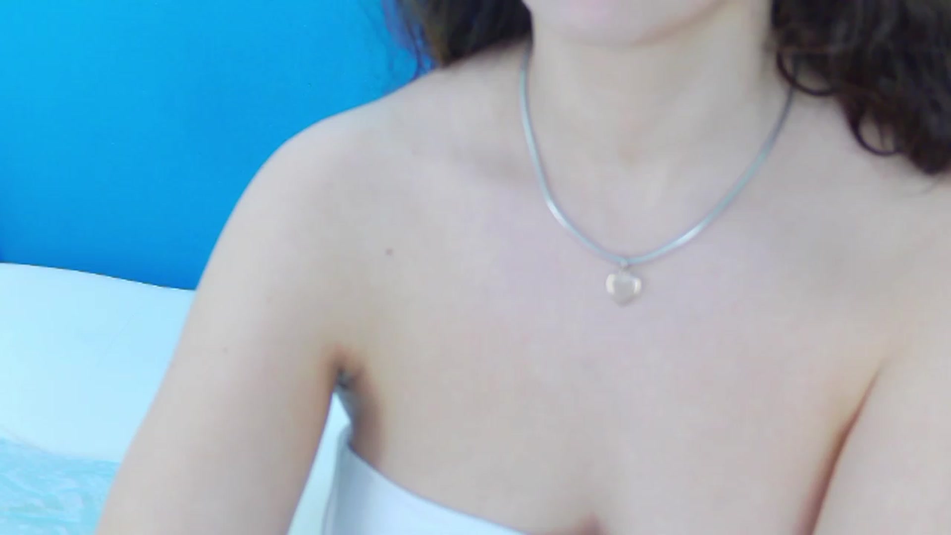 Gallery image thumbnail from Squirrel_MFC's myfreecams stream on, 12/18/2022, 01:48 image 15 of 20