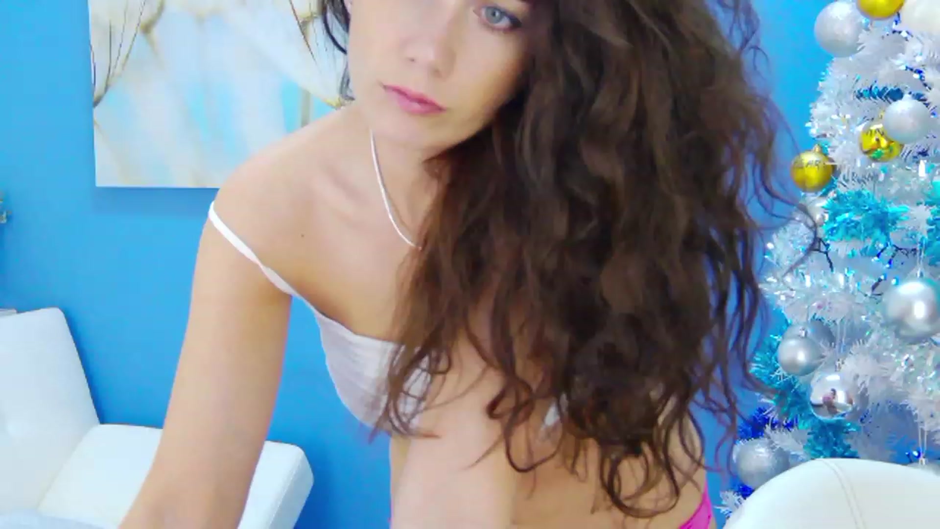 Gallery image thumbnail from Squirrel_MFC's myfreecams stream on, 12/19/2022, 22:52 image 3 of 20