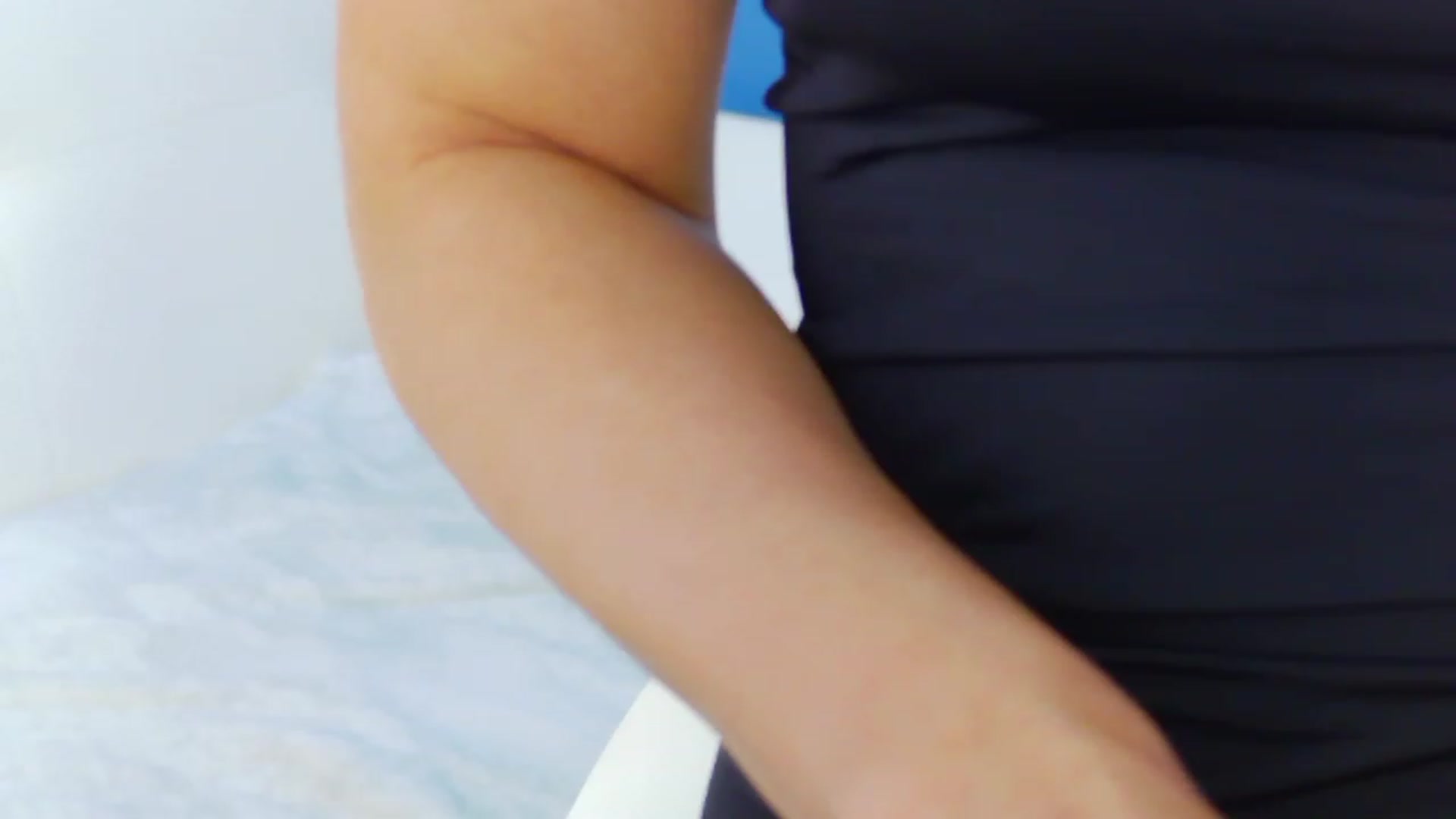 Gallery image thumbnail from Squirrel_MFC's myfreecams stream on, 12/20/2022, 22:34 image 15 of 20