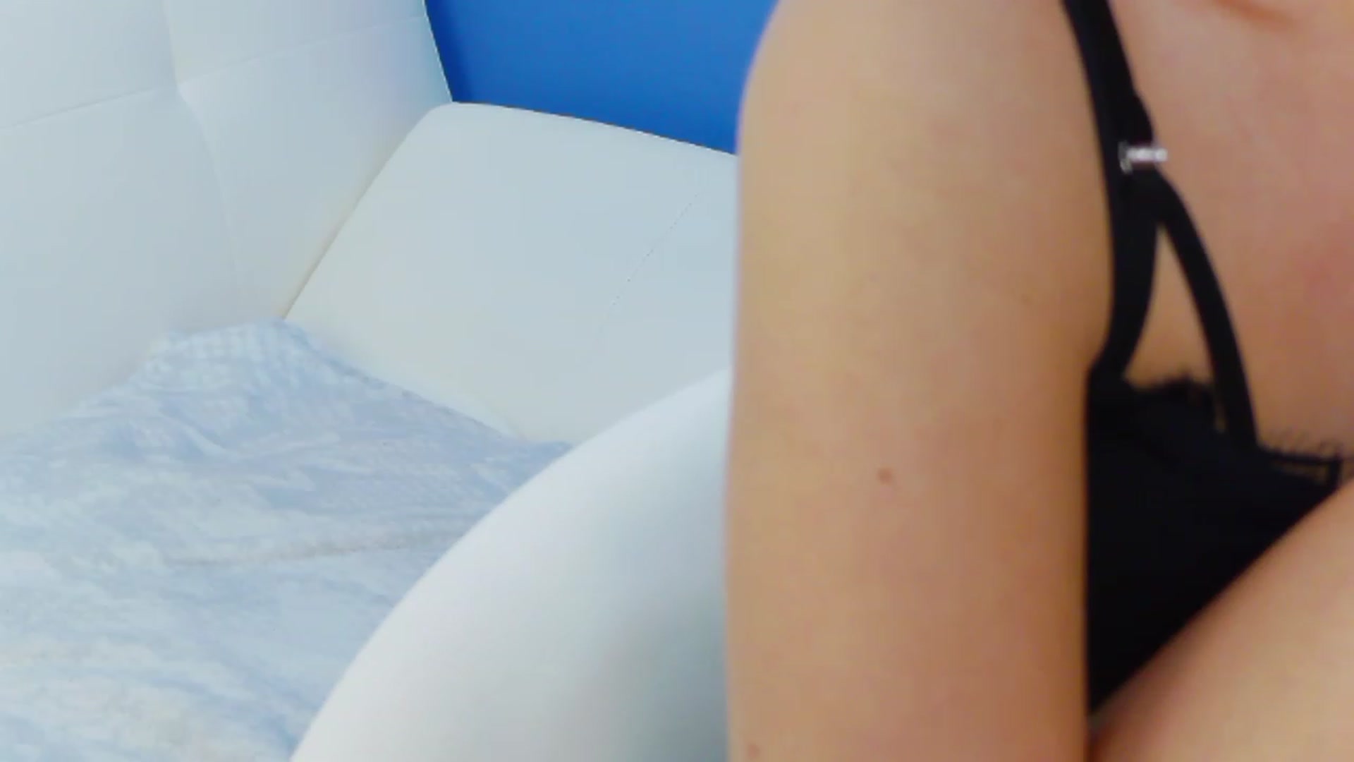 Gallery image thumbnail from Squirrel_MFC's myfreecams stream on, 12/20/2022, 22:34 image 20 of 20