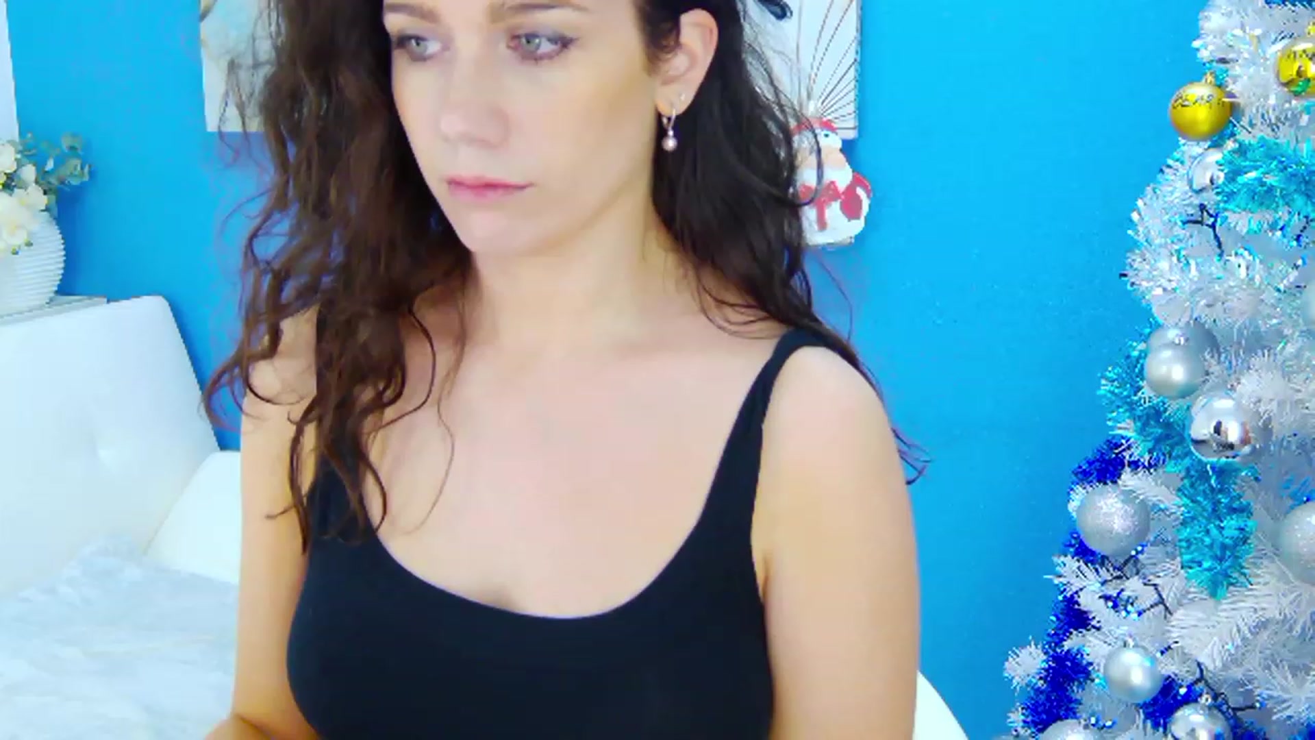 Gallery image thumbnail from Squirrel_MFC's myfreecams stream on, 12/28/2022, 24:04 image 8 of 20