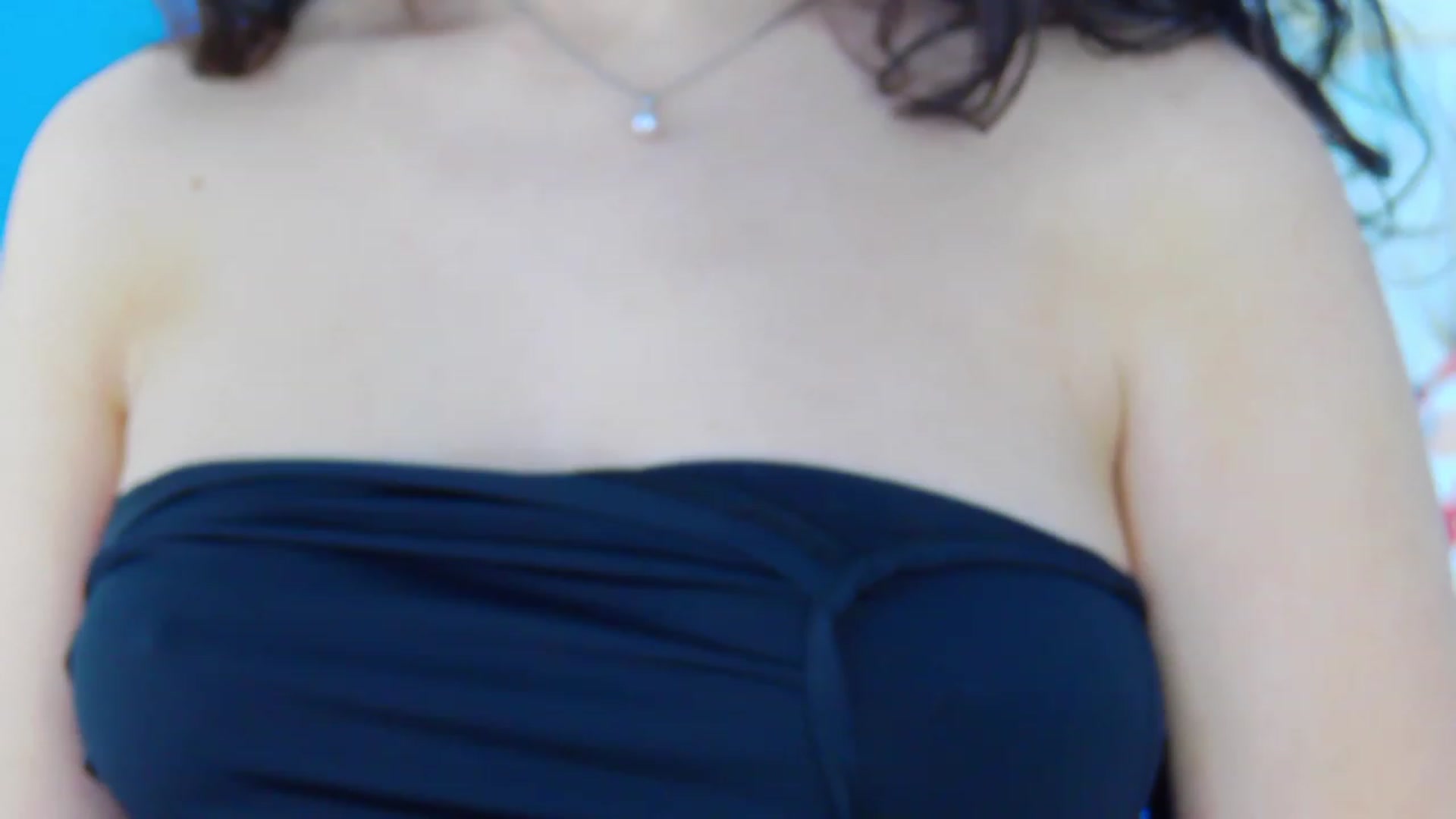 Gallery image thumbnail from Squirrel_MFC's myfreecams stream on, 12/30/2022, 24:09 image 16 of 20