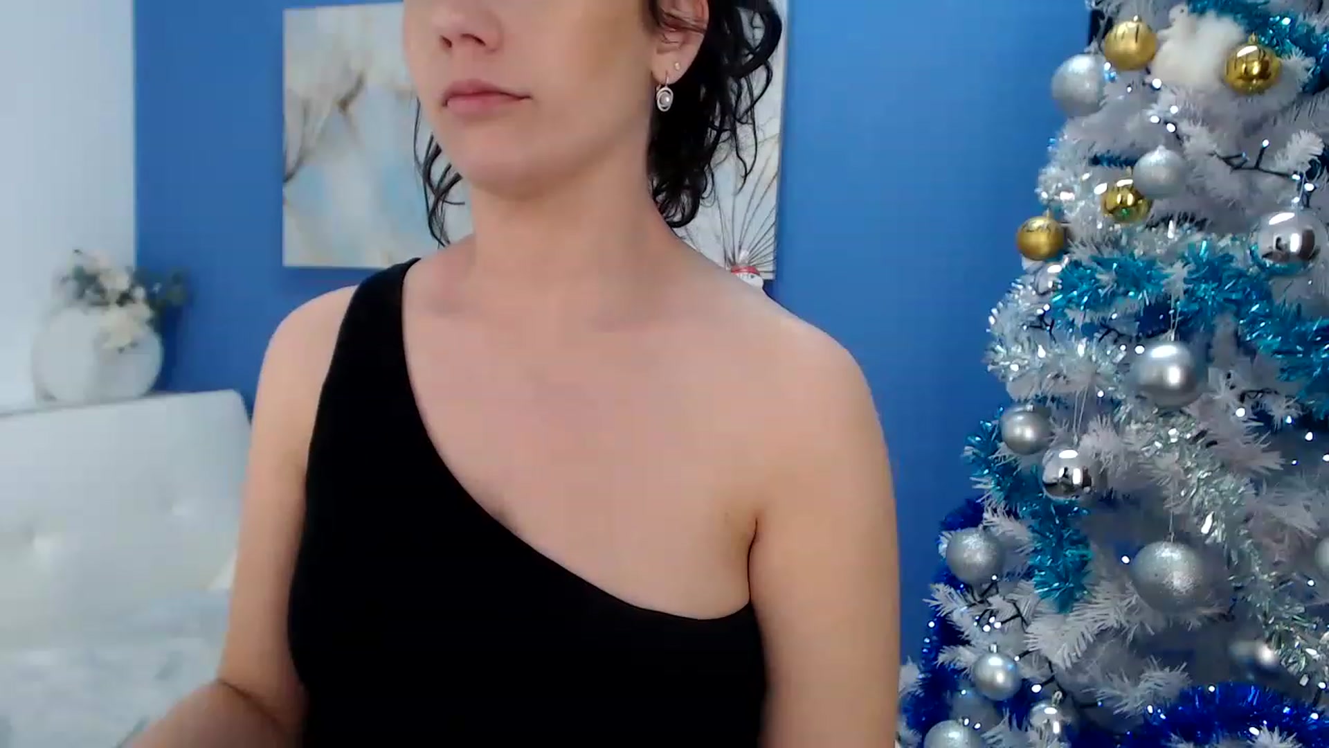 Gallery image thumbnail from Squirrel_MFC's myfreecams stream on, 01/10/2023, 24:57 image 14 of 20