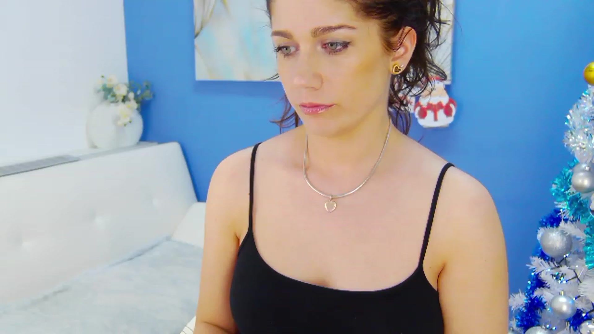 Gallery image thumbnail from Squirrel_MFC's myfreecams stream on, 01/13/2023, 03:12 image 12 of 20