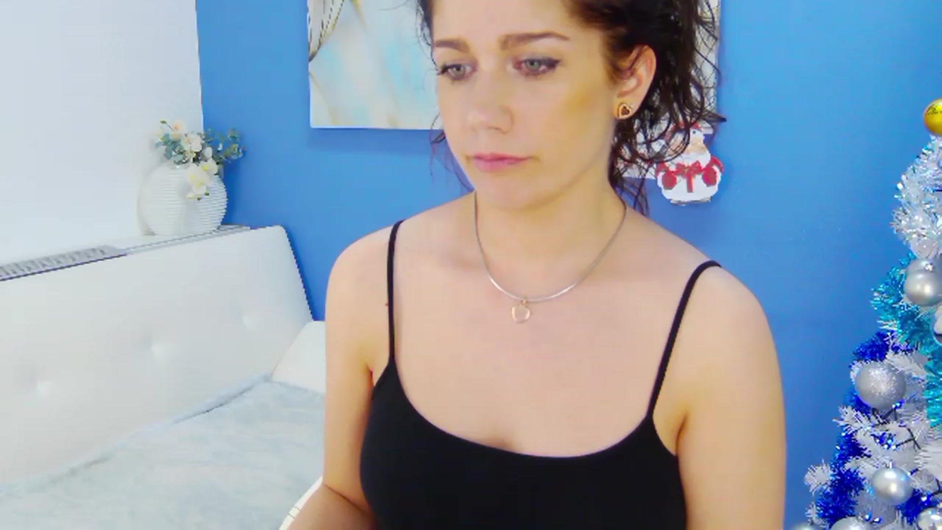 Gallery image thumbnail from Squirrel_MFC's myfreecams stream on, 01/13/2023, 03:12 image 18 of 20