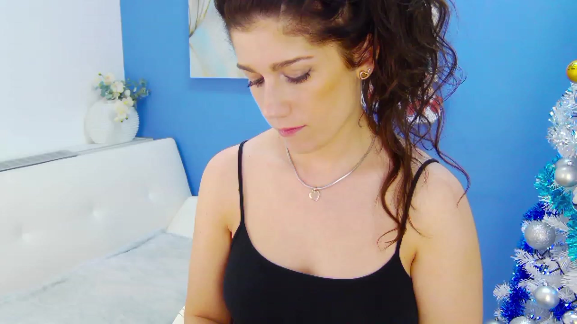 Gallery image thumbnail from Squirrel_MFC's myfreecams stream on, 01/13/2023, 03:12 image 19 of 20