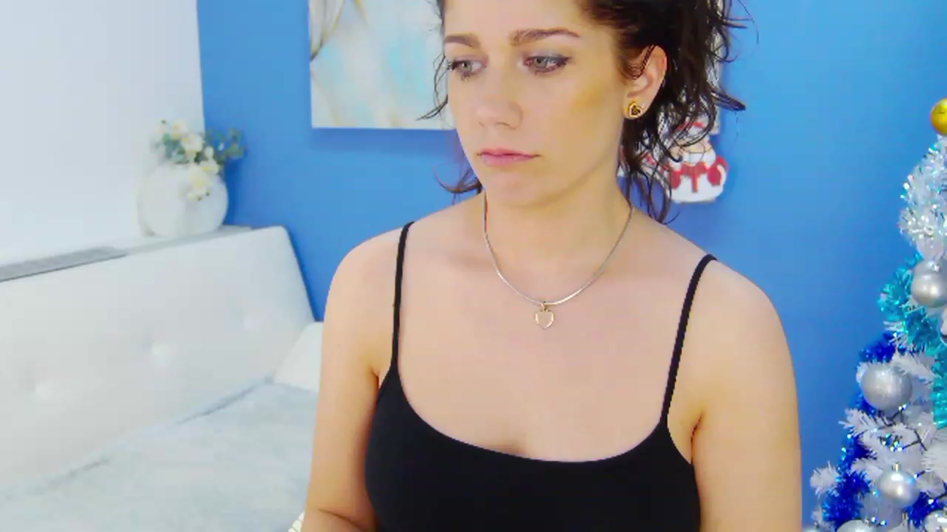 Gallery image thumbnail from Squirrel_MFC's myfreecams stream on, 01/13/2023, 03:12 image 10 of 20