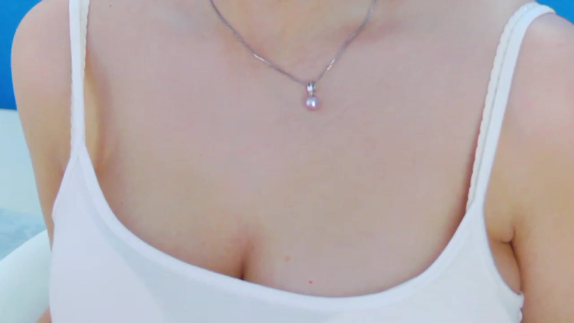 Gallery image thumbnail from Squirrel_MFC's myfreecams stream on, 01/15/2023, 23:35 image 6 of 20