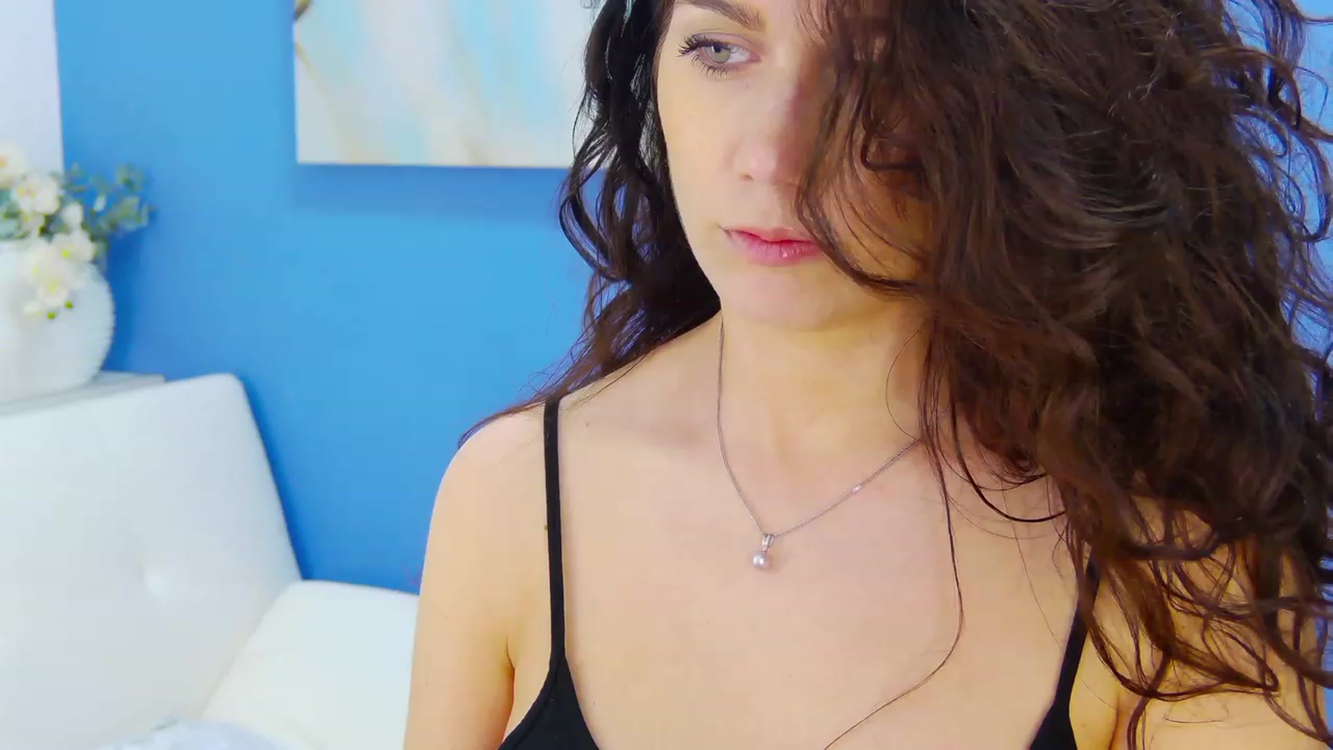 Gallery image thumbnail from Squirrel_MFC's myfreecams stream on, 01/17/2023, 24:45 image 11 of 20