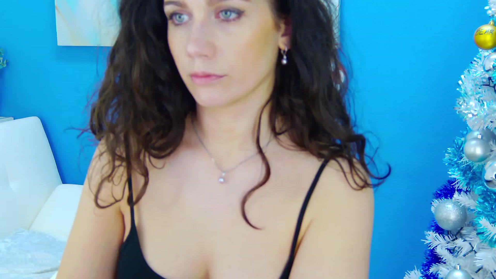 Gallery image thumbnail from Squirrel_MFC's myfreecams stream on, 01/17/2023, 01:14 image 7 of 20