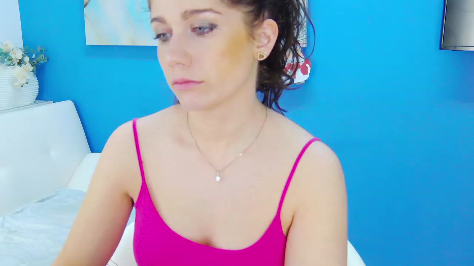 Gallery image thumbnail from Squirrel_MFC's myfreecams stream on, 01/18/2023, 23:13 image 8 of 20