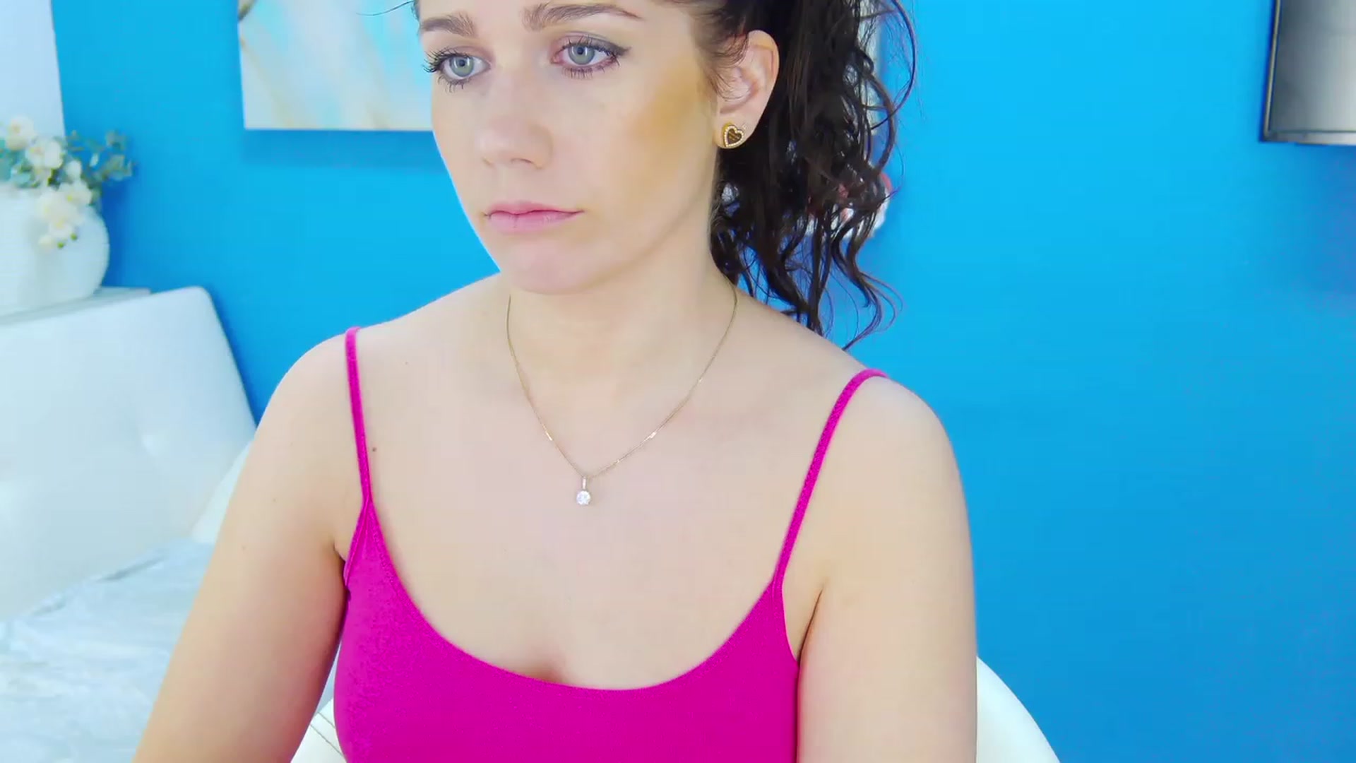 Gallery image thumbnail from Squirrel_MFC's myfreecams stream on, 01/18/2023, 23:13 image 10 of 20