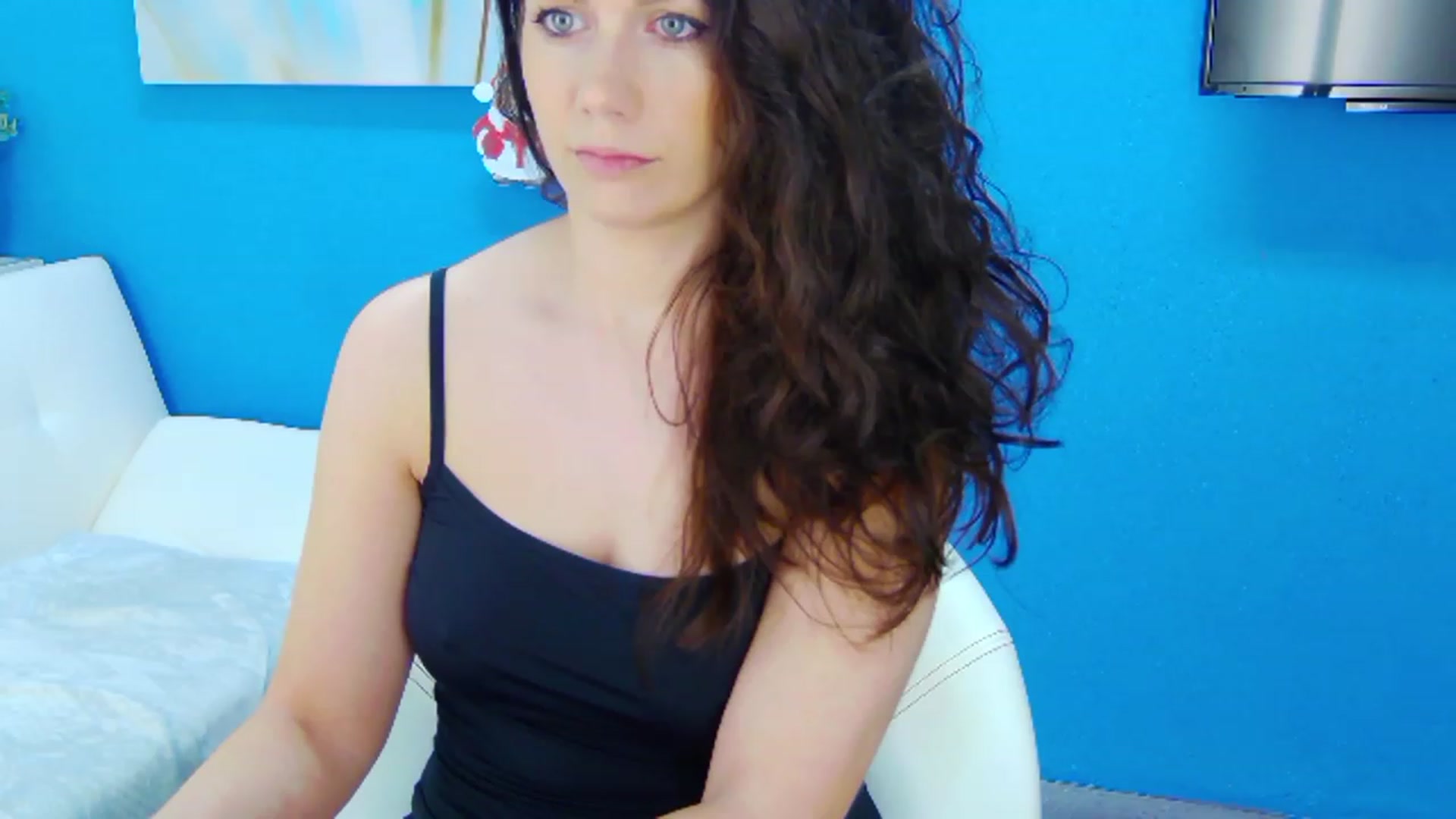 Gallery image thumbnail from Squirrel_MFC's myfreecams stream on, 01/20/2023, 21:23 image 14 of 20