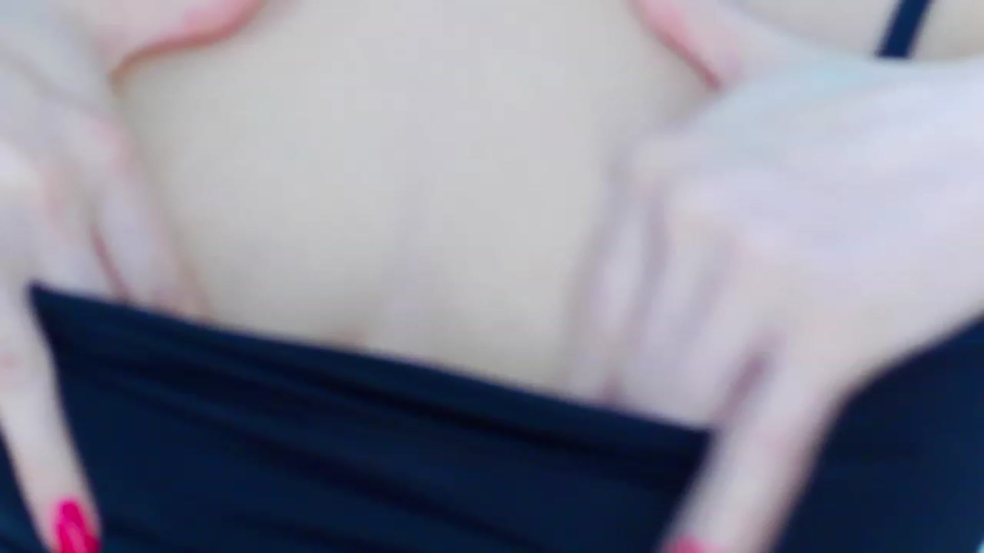 Gallery image thumbnail from Squirrel_MFC's myfreecams stream on, 01/20/2023, 21:23 image 10 of 20