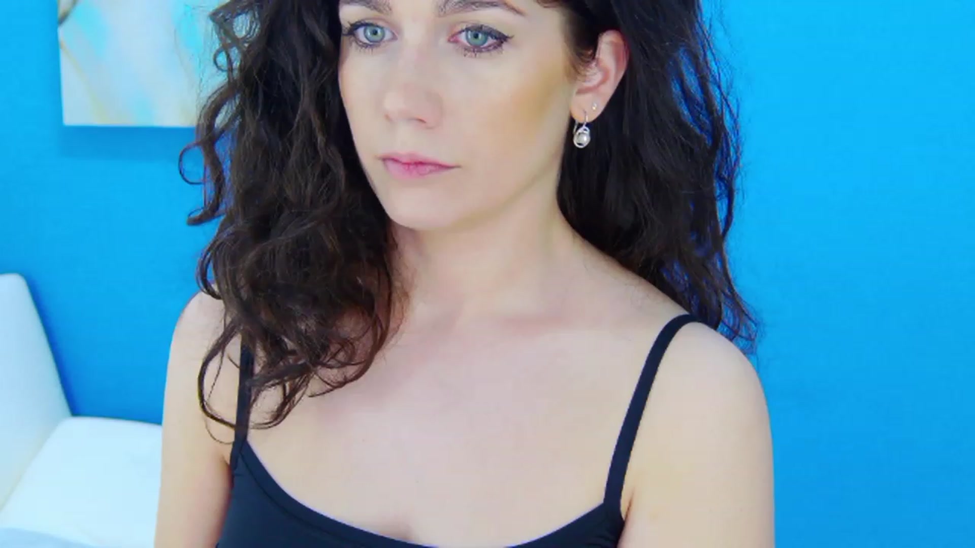 Gallery image thumbnail from Squirrel_MFC's myfreecams stream on, 01/20/2023, 22:29 image 2 of 20