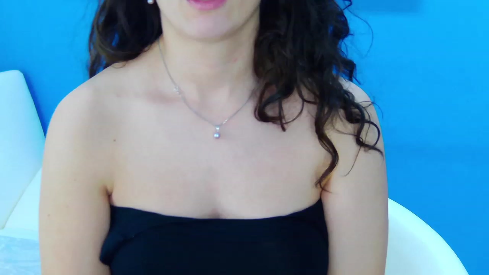 Gallery image thumbnail from Squirrel_MFC's myfreecams stream on, 02/01/2023, 24:01 image 8 of 20
