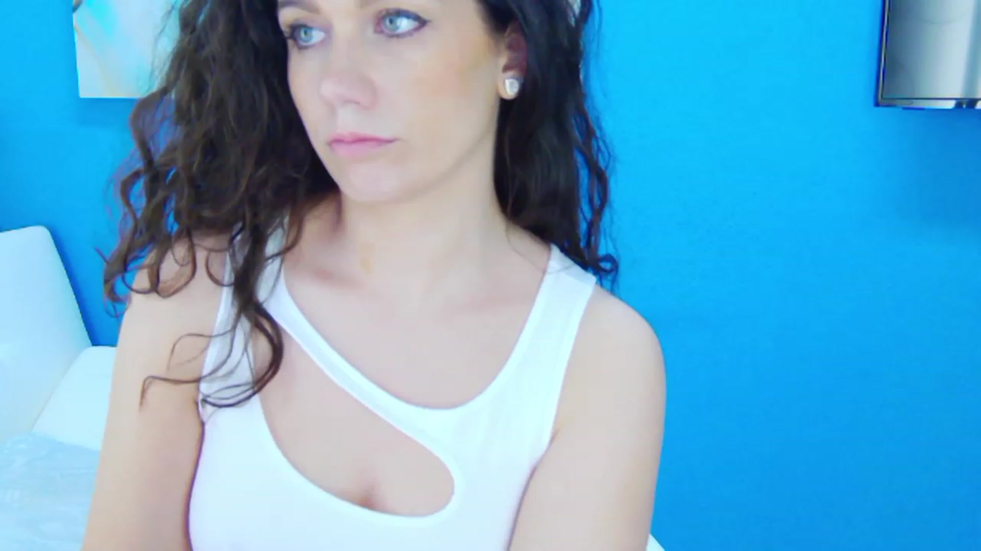 Gallery image thumbnail from Squirrel_MFC's myfreecams stream on, 02/02/2023, 23:42 image 5 of 20
