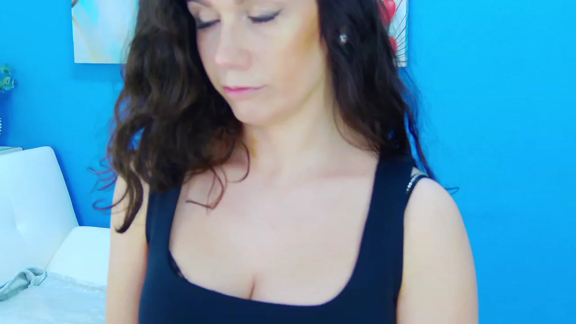 Gallery image thumbnail from Squirrel_MFC's myfreecams stream on, 02/03/2023, 21:04 image 8 of 20