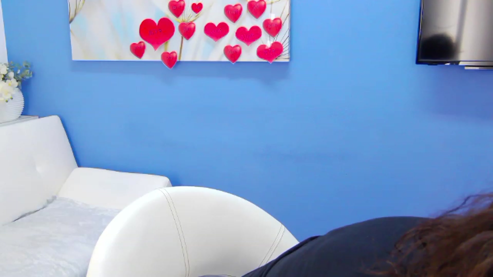 Gallery image thumbnail from Squirrel_MFC's myfreecams stream on, 02/07/2023, 20:59 image 16 of 20