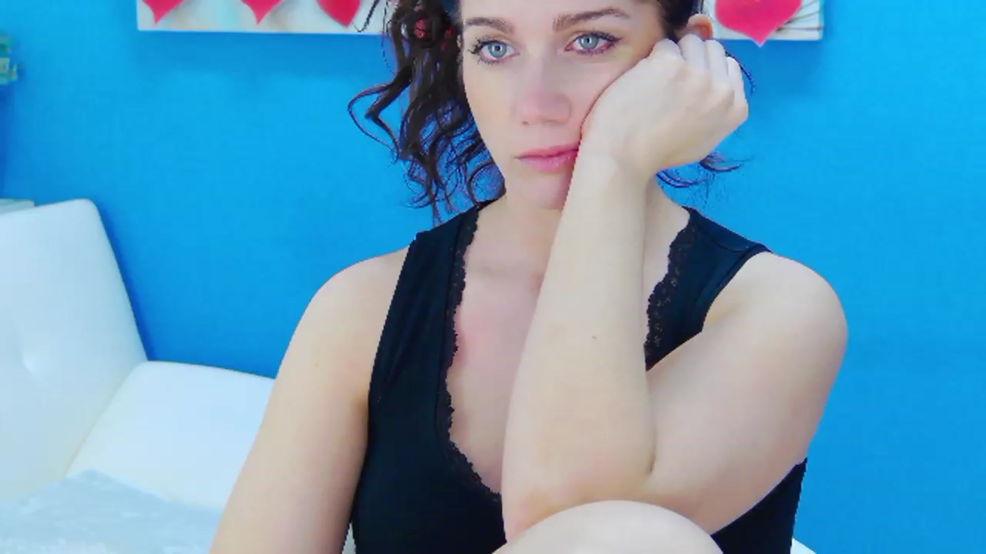 Gallery image thumbnail from Squirrel_MFC's myfreecams stream on, 02/11/2023, 24:30 image 11 of 20