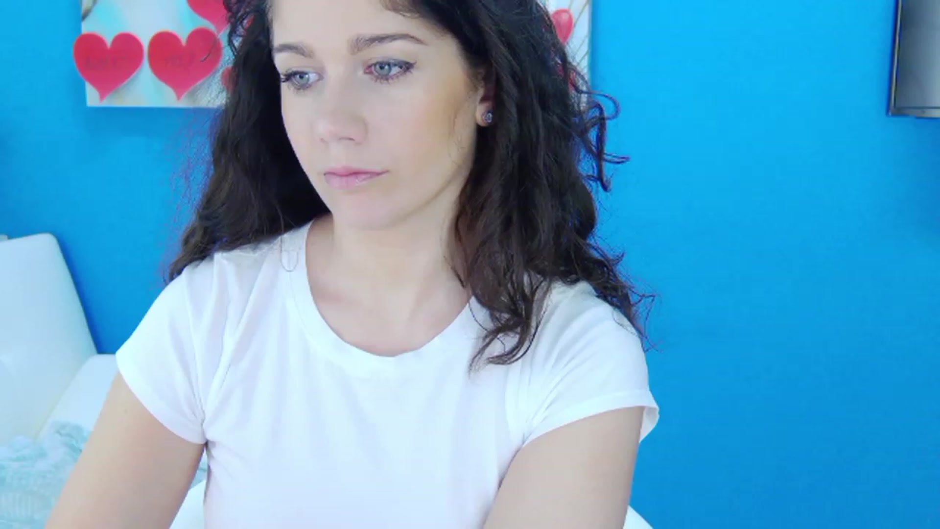 Gallery image thumbnail from Squirrel_MFC's myfreecams stream on, 02/12/2023, 22:05 image 16 of 20