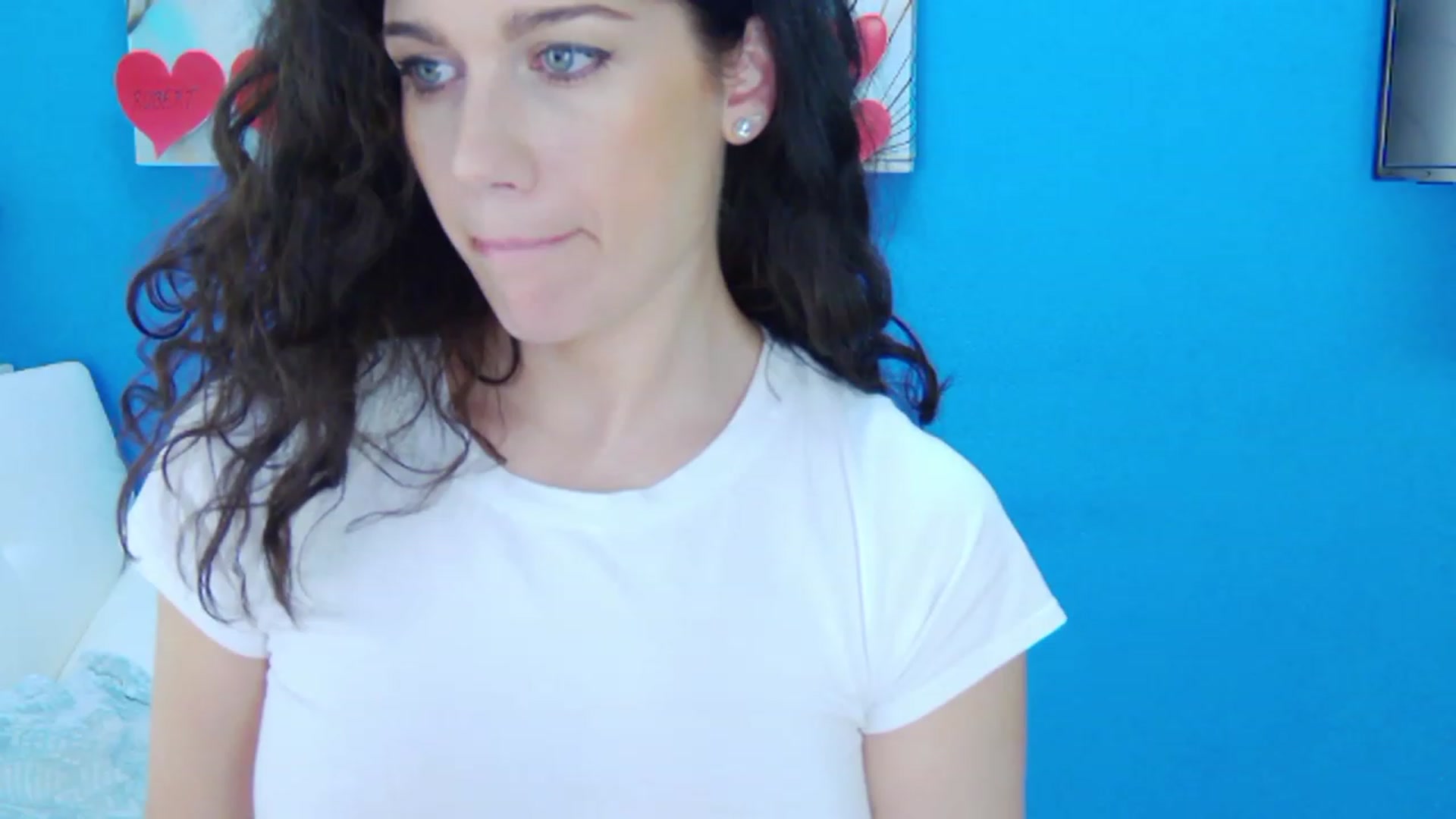 Gallery image thumbnail from Squirrel_MFC's myfreecams stream on, 02/12/2023, 22:05 image 11 of 20