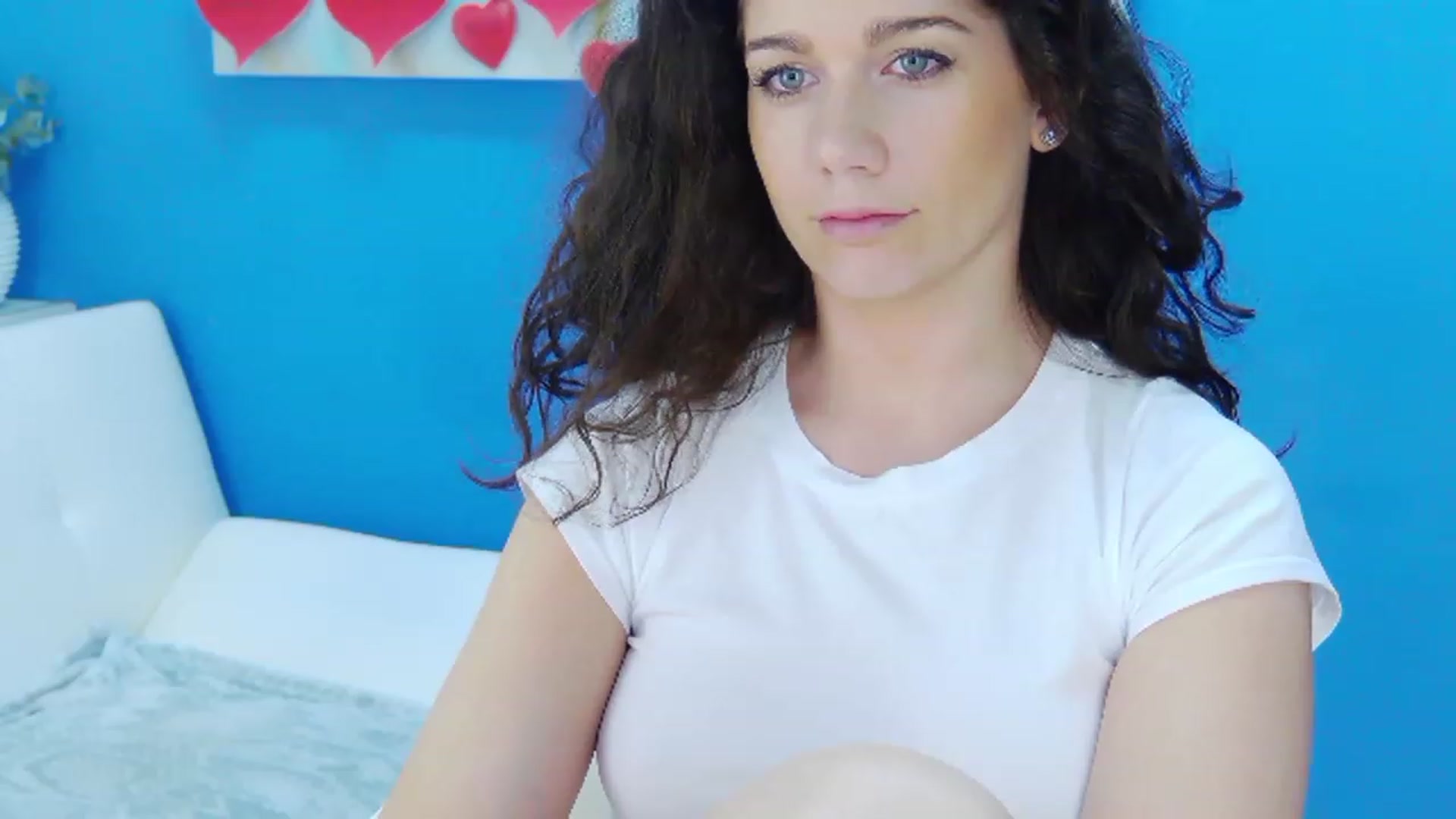Gallery image thumbnail from Squirrel_MFC's myfreecams stream on, 02/13/2023, 24:12 image 9 of 20