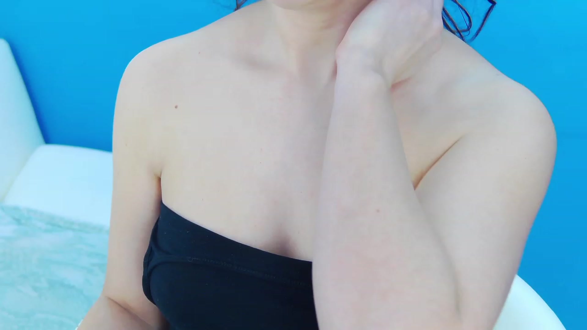 Gallery image thumbnail from Squirrel_MFC's myfreecams stream on, 02/13/2023, 21:37 image 7 of 20