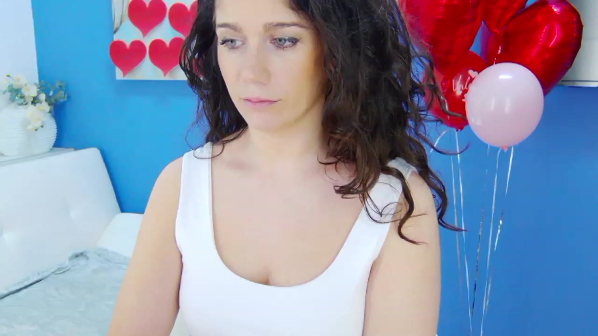 Gallery image thumbnail from Squirrel_MFC's myfreecams stream on, 02/15/2023, 24:02 image 11 of 20