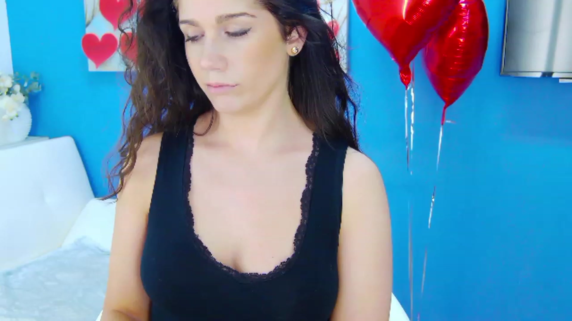 Gallery image thumbnail from Squirrel_MFC's myfreecams stream on, 02/18/2023, 23:13 image 4 of 20