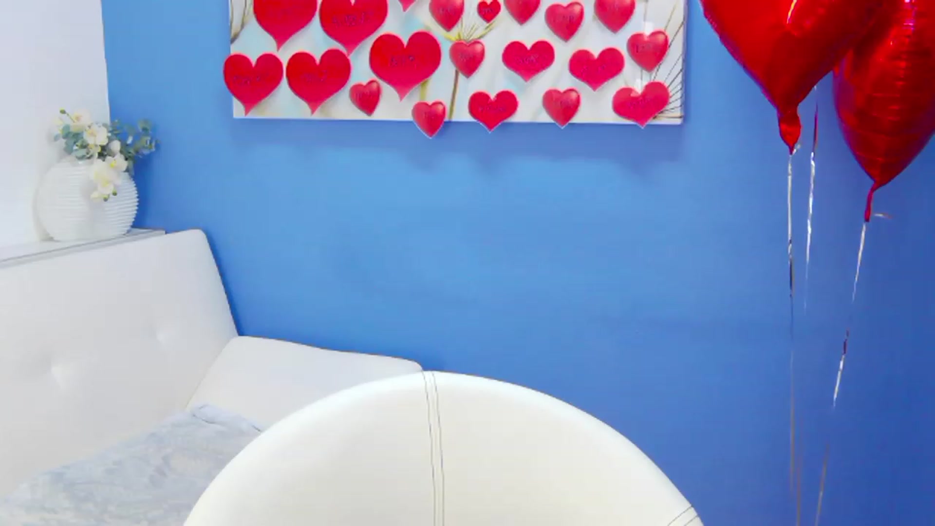 Gallery image thumbnail from Squirrel_MFC's myfreecams stream on, 02/19/2023, 01:00 image 10 of 20