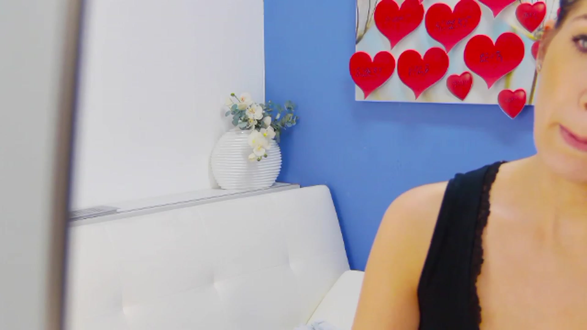 Gallery image thumbnail from Squirrel_MFC's myfreecams stream on, 02/19/2023, 01:00 image 20 of 20