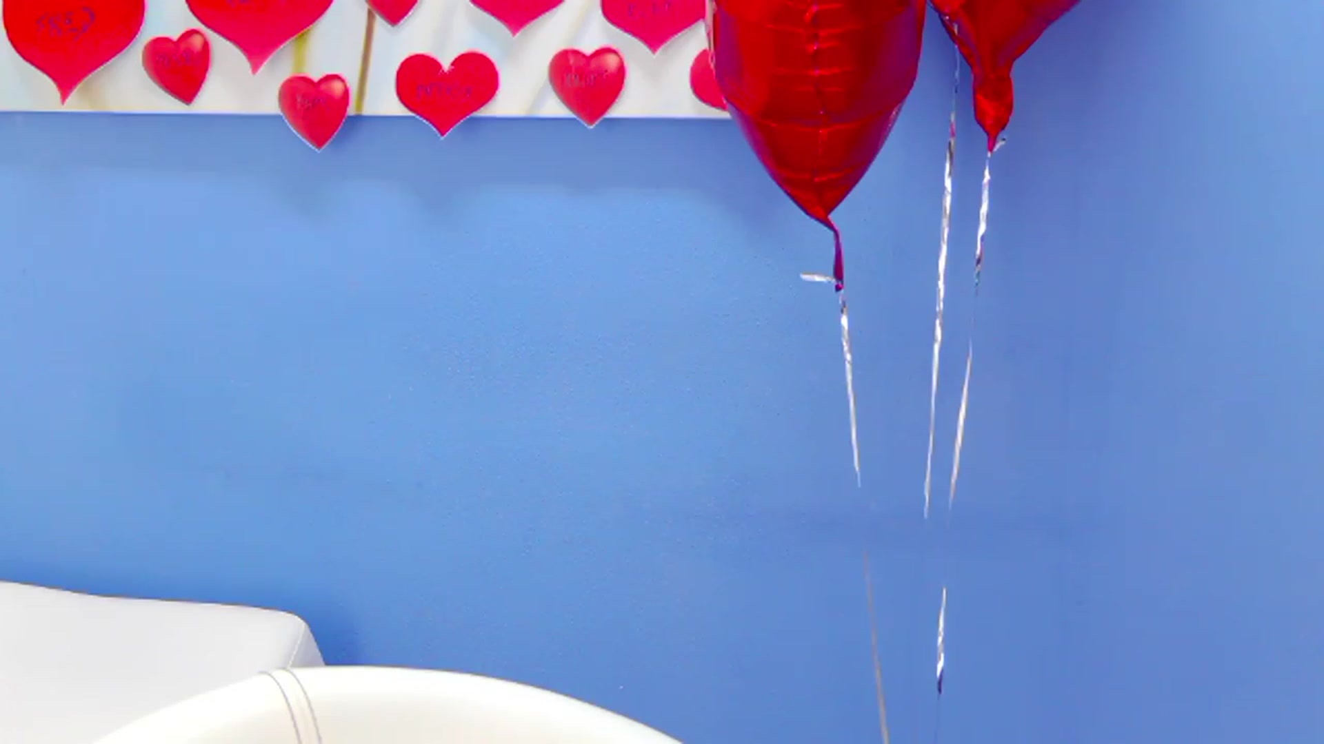 Gallery image thumbnail from Squirrel_MFC's myfreecams stream on, 02/19/2023, 22:52 image 12 of 20