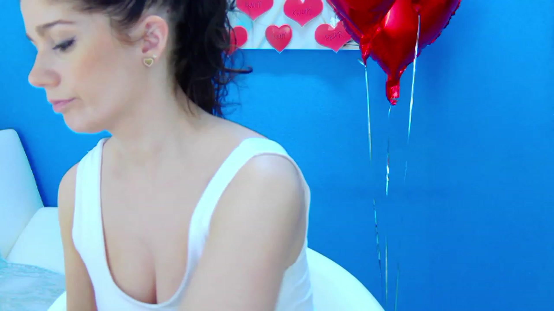 Gallery image thumbnail from Squirrel_MFC's myfreecams stream on, 02/22/2023, 21:53 image 7 of 20
