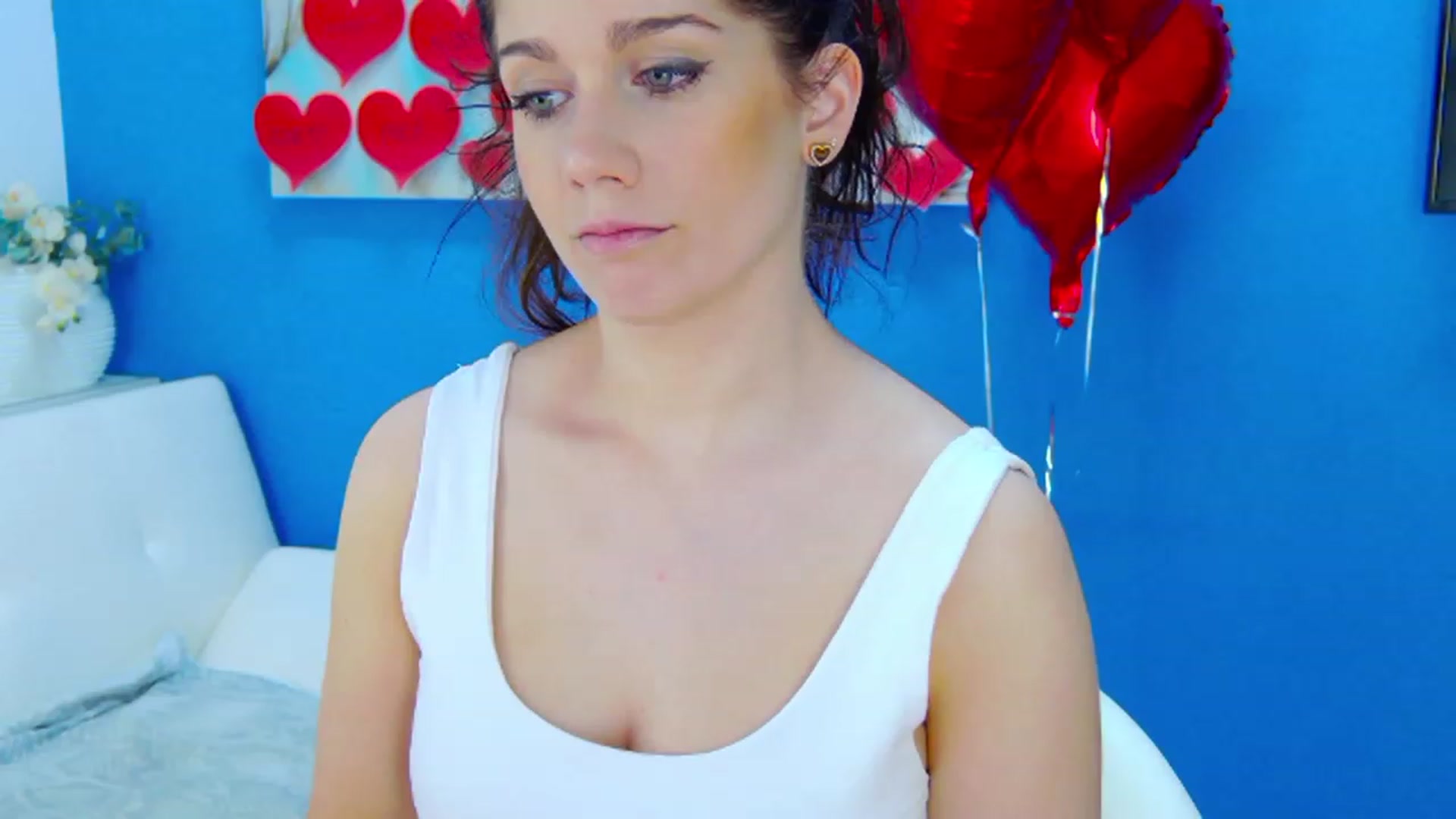 Gallery image thumbnail from Squirrel_MFC's myfreecams stream on, 02/22/2023, 21:53 image 11 of 20