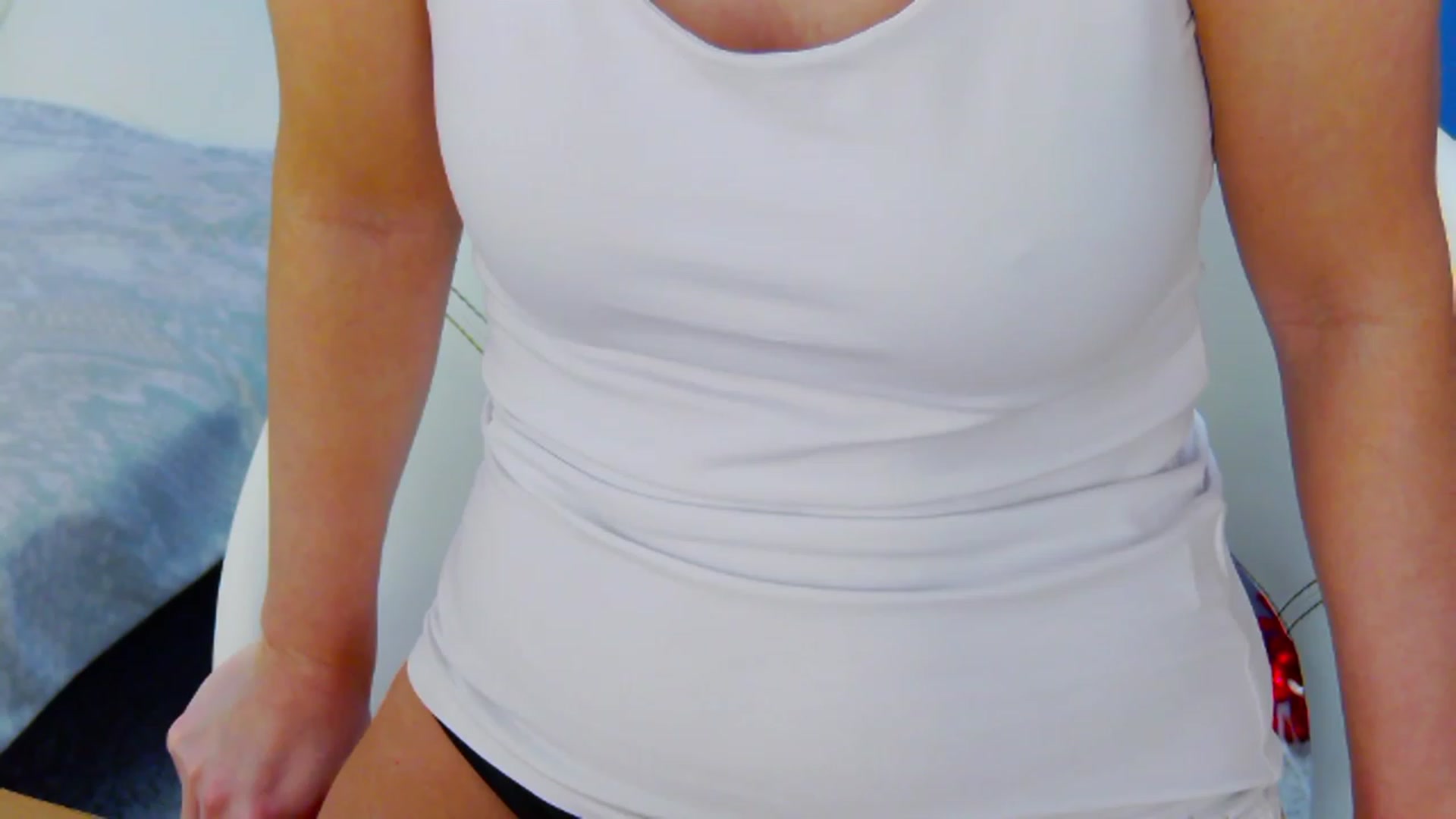 Gallery image thumbnail from Squirrel_MFC's myfreecams stream on, 02/23/2023, 01:13 image 10 of 20