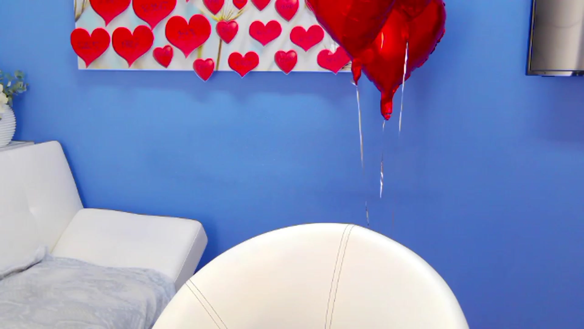 Gallery image thumbnail from Squirrel_MFC's myfreecams stream on, 02/23/2023, 22:27 image 19 of 20