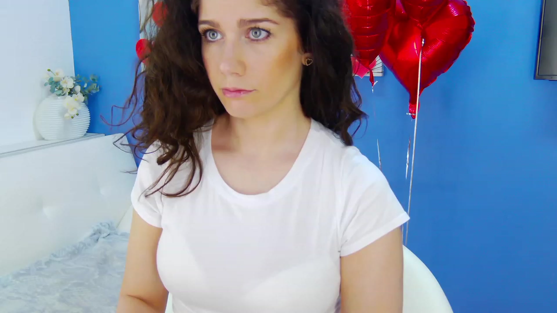 Gallery image thumbnail from Squirrel_MFC's myfreecams stream on, 02/26/2023, 23:14 image 2 of 20